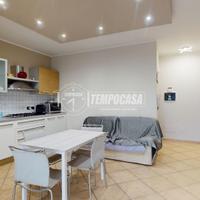 TRILOCALE CON AMPIO TERRAZO!