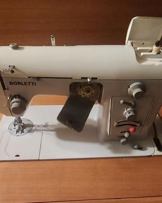 Macchina per cucire Borletti 1102 superautomatica