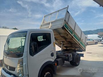 NISSAN CABSTAR RIBALTABILE CON SOVRASPONDE