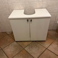 Mobiletto per lavandino bagno a colonna.