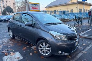 Toyota Yaris 1.0 5 porte Lounge *EURO5 BENZINA*