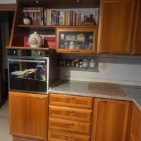 cucina in buone condizioni 