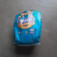 Pannolini pampers costumino 7 pezzi 