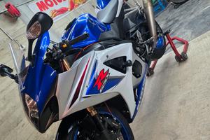 Suzuki gsx r 1000 k7 k8