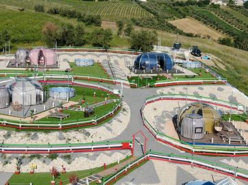 Glamping + terreno 47000 m³ edificabile