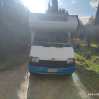 Ford Transit dell'89 km 123.000, 2500 aspirato