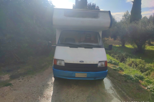 Ford Transit dell'89 km 123.000, 2500 aspirato