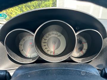 Mazda 3 1.560cc 80kw 109CV