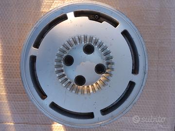 Cerchio in lega originale Renault 5 super GT usato