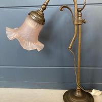 Lampada da tavolo Liberty tulipano rosa