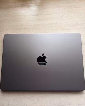 MacBook Air 13 M3 2024