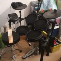 Batteria Alesis Nitro Mesh Kit Bundle