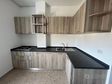 Appartamento di 102 m² con 4 locali e box auto a M