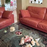 DIVANI IN PELLE