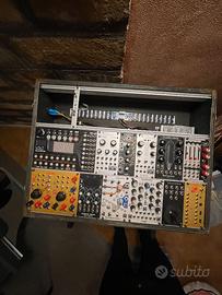 moduli vari MAKE NOISE INTELLIJEL ETC ETC