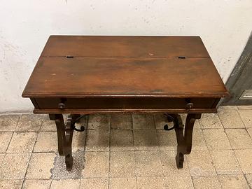 Scrittoio arte povera