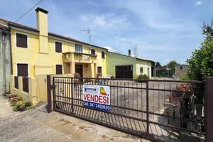 Villa di 239 m² con più di 5 locali a Santa Cateri