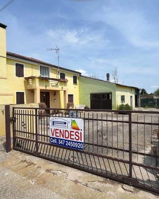 Villa di 239 m² con più di 5 locali a Santa Cateri