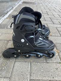 Pattini a rotelle in linea