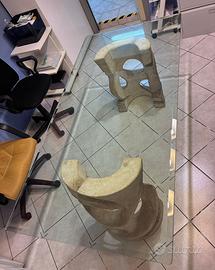 Tavolo cristallo con base in pietra