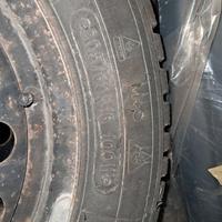Gomme chiodate 205/60R16. 100W