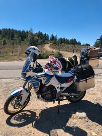 Africa Twin 2018 adv sport cambio manuale