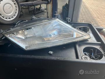 Faro Dx Lancia Ypsilon elefantino anno 2000
