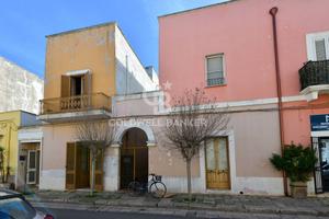 Casa indipendente - Campi Salentina