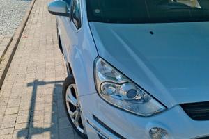 Ford s max