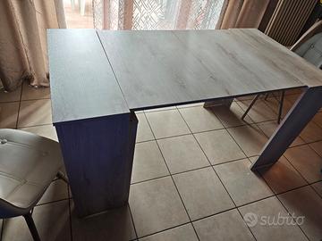 Tavolo da salotto/cucina
