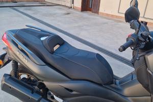 scooter xmax 300