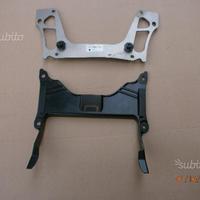 PIASTRE SOTTO SELLA YAMAHA R1 BiG BANG