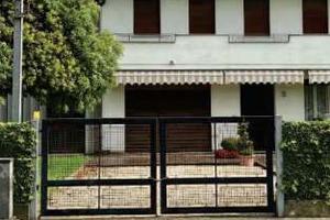 Edificio a Curtarolo (PD)