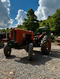 Trattore Fiat 411