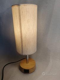 lampada da comodino touch, con 2 prese di ricarica