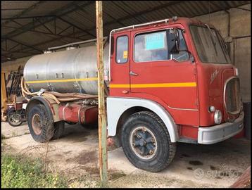 Cisterna da 7,5 metri cubi acciaio inox /Fiat 643N