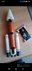 Razzo spaziale Lego 60228