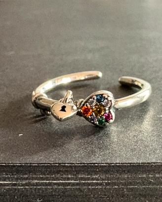 Anello arcobaleno a cuore argento