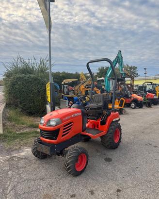 TRATTORE KUBOTA