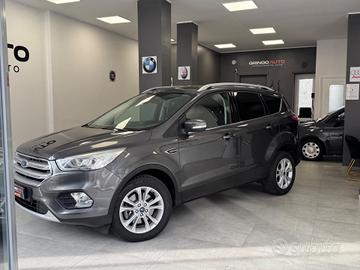 Ford Kuga 1.5 TDCI 120 CV S&S 2WD ST-Line