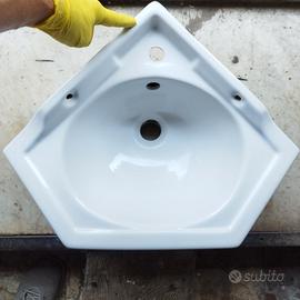 lavabo ad angolo 