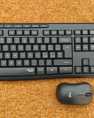 Logitech MK295 wireless (mouse e tastiera)