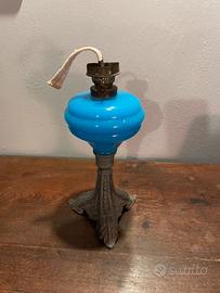 Lampada antica ad olio