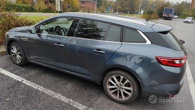 Megane station wagon 17