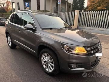 VOLKSWAGEN Tiguan 2.0 DIESEL 4X4 AUTOMATICA !!