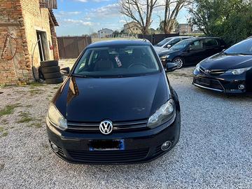Volkswagen Golf 1.6 TDI DPF 5p. Highline