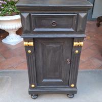 COMODINI, o Piccolo Mobiletto.