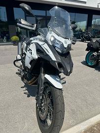 Benelli TRK 502 x