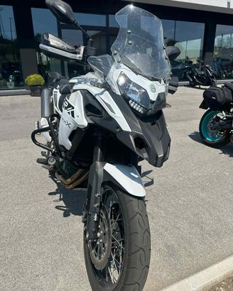 Benelli TRK 502 x