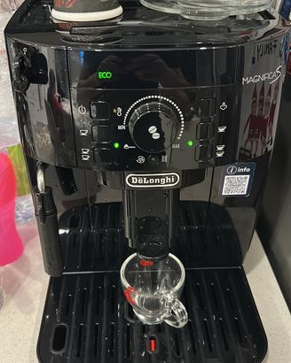 De’Longhi Magnifica S– macchina caffè automatica